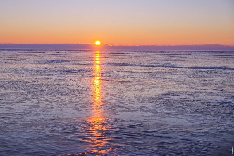 Байкал, рассвет, лед Рассвет на Байкалеphoto preview