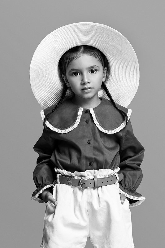 Fashion Ninaphoto preview