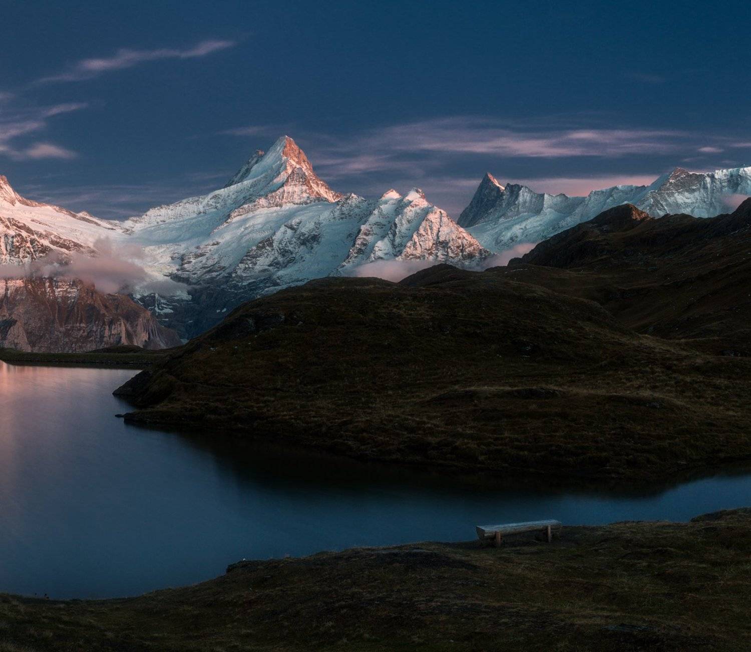 про скамейку под луной. Автор: Валерий Щербина (sv-phototravel.com) bahalpsee, switzerland , sv-phototravel.com, Валерий Щербина (sv-phototravel.com)