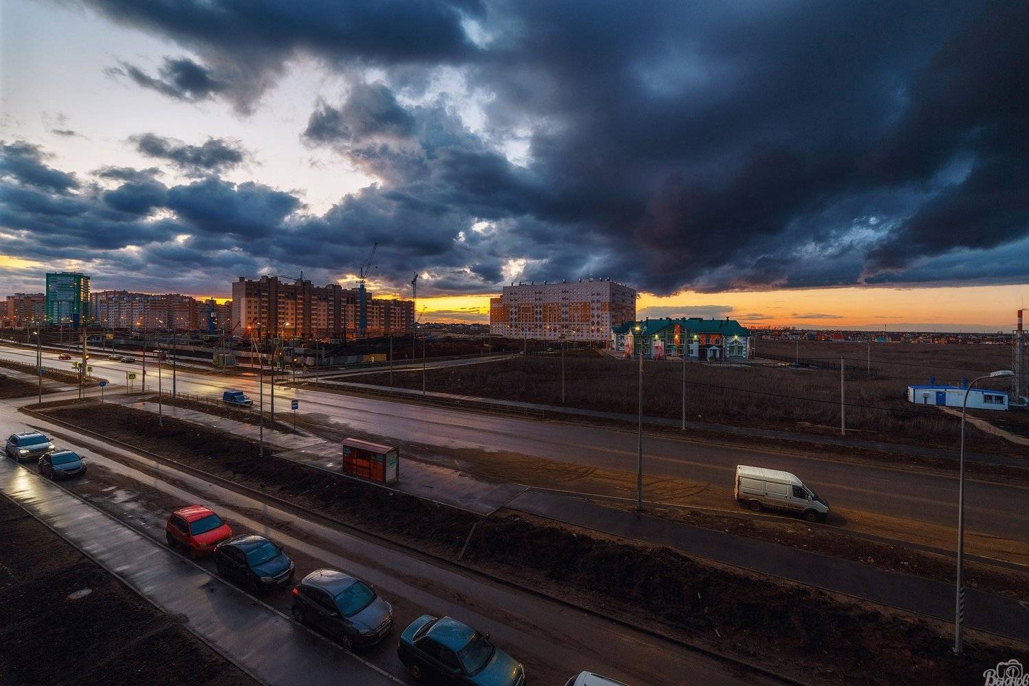 Мрачный Тамбов. Автор: Сергей Вьюнов , Сергей Вьюнов