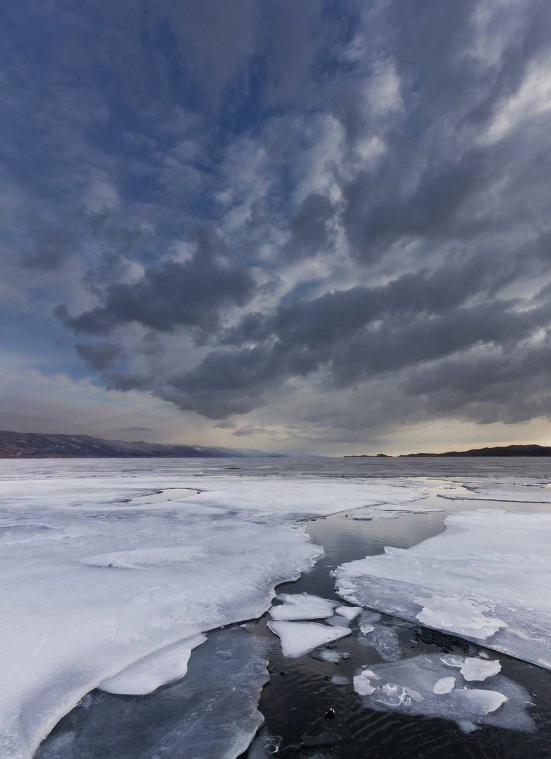 Байкал. Март. Автор: Алексей Трофимов , Алексей Трофимов