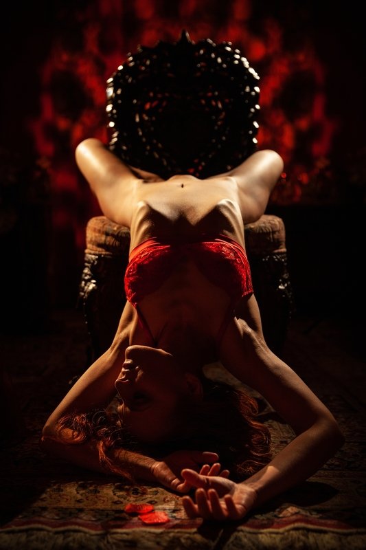 noir, redhead, passion, flexibility, photoshoot photo preview
