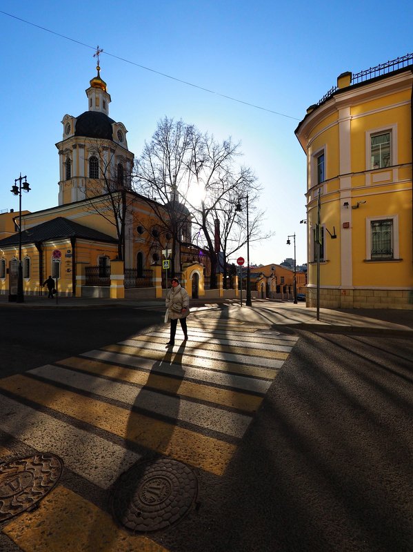 город, Москва, архитектура  Где-то в переулочках Москвы photo preview