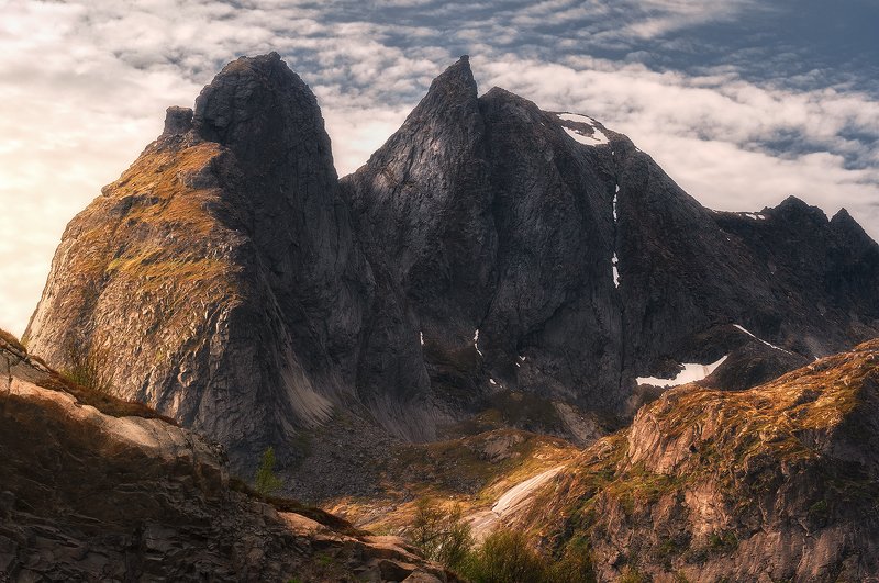 norway, lofoten, landscape, lotr, twotowers Two Towersphoto preview
