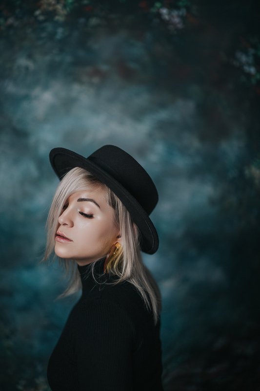 девочка глаза портрет girl portrait шляпа hat eyes Irinaphoto preview