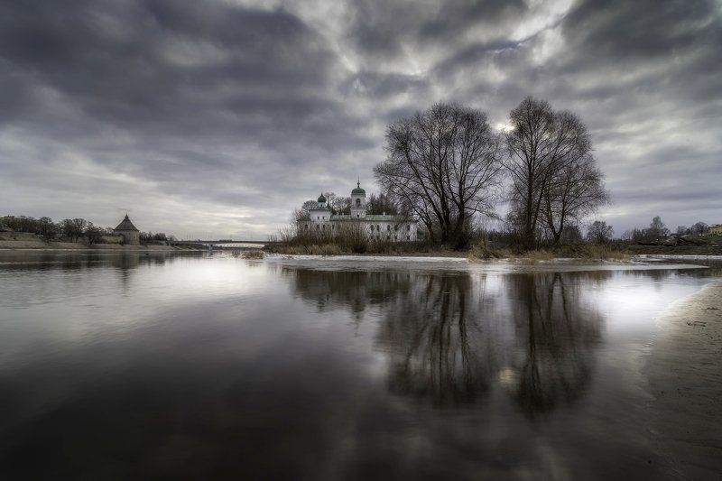 псков, россия, пейзаж, река, отражение Спокойствиеphoto preview