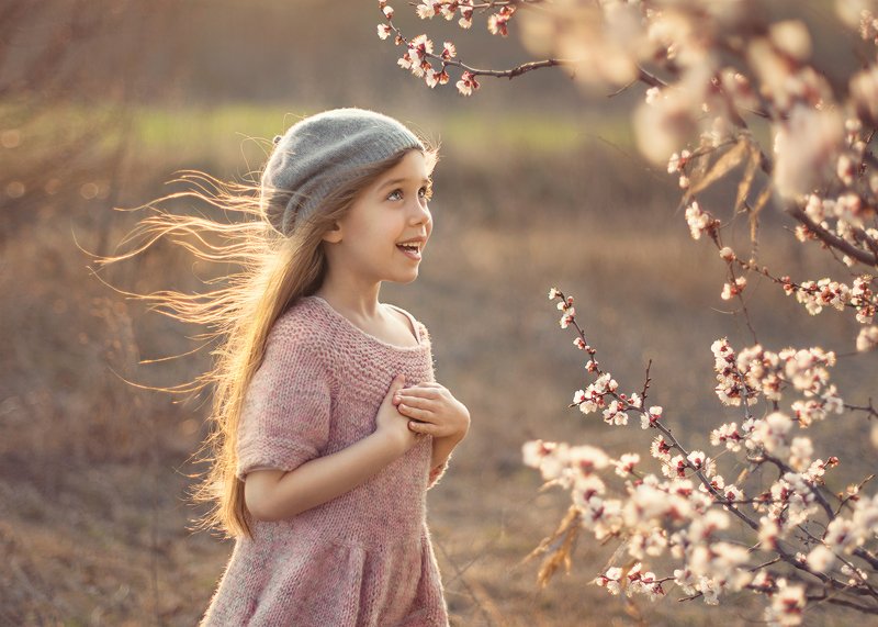 детская фотография Ветер весныphoto preview