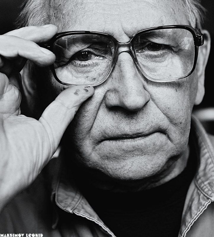 Ancle Volodiaphoto preview