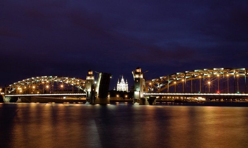 мост, разведенный, ночь, нева, подсветка Большеохтинский мостphoto preview
