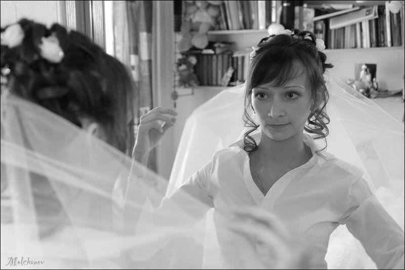 свадьба портрет У зеркалаphoto preview