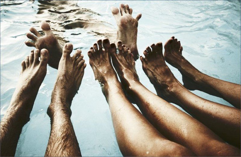 fingers forty water 40photo preview