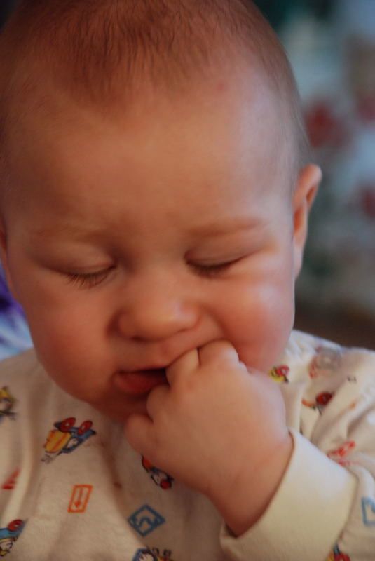 ребенок, портрет, зуб Где-то там зуб растет...photo preview