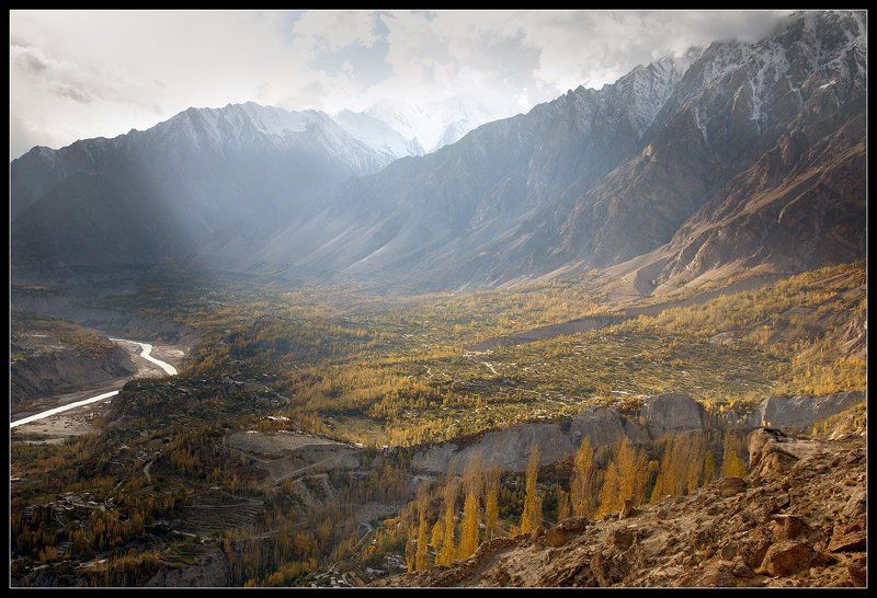пакистан, каракорум, хунза, река,долина Долина реки Хунза.Пакистан.photo preview