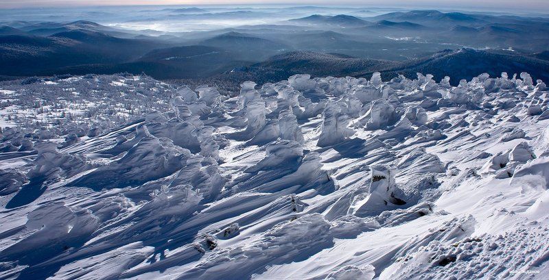 горы, шерегеш, горная шория, зима, сибирь, солнце, снеговики Предновогоднее паломничество снеговиковphoto preview