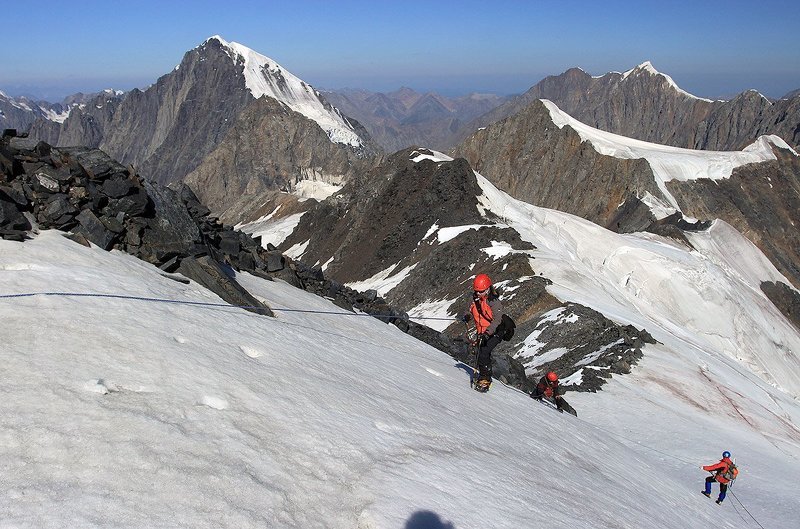 На перилах 2photo preview