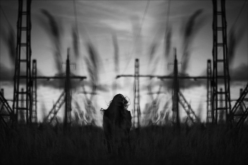 black & white, b&w, portrait, girl, autumn про крылья, линии электропередач и осеньphoto preview