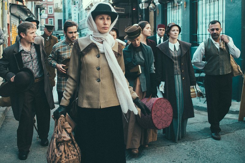 Белые русские эмигранты в Стамбуле.photo preview