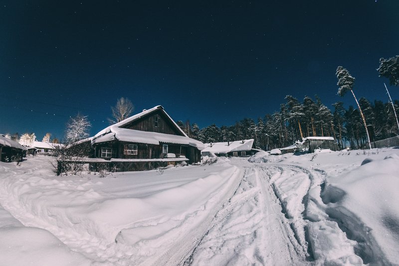 зима ночь звезды снег дорога деревня свет Когда была зимаphoto preview