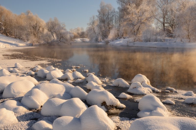небо, снег, мороз, речка, зима, иней Так морозно, светло и бело!photo preview