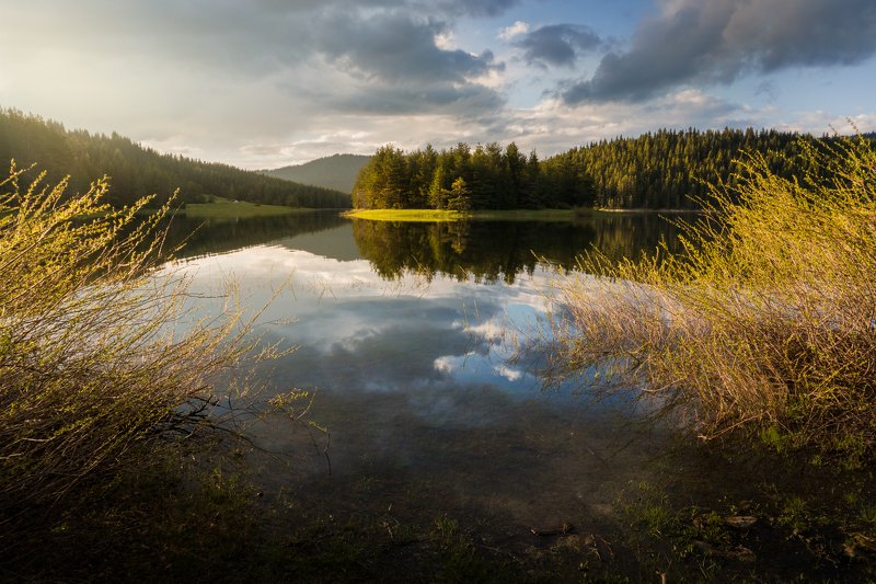 bulgaria, rhodope mountains Waiting for the stormphoto preview