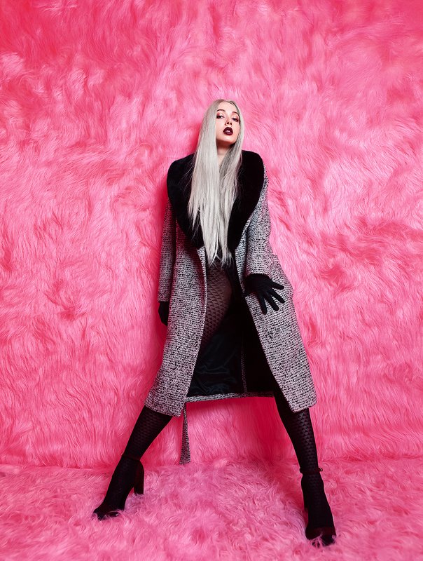 Dark in Pinkphoto preview