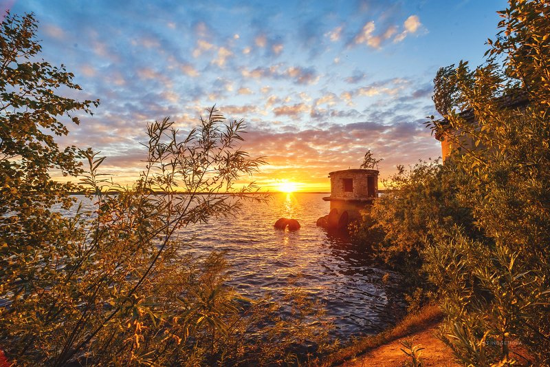 закат озеро солнце отражение Старая гаваньphoto preview