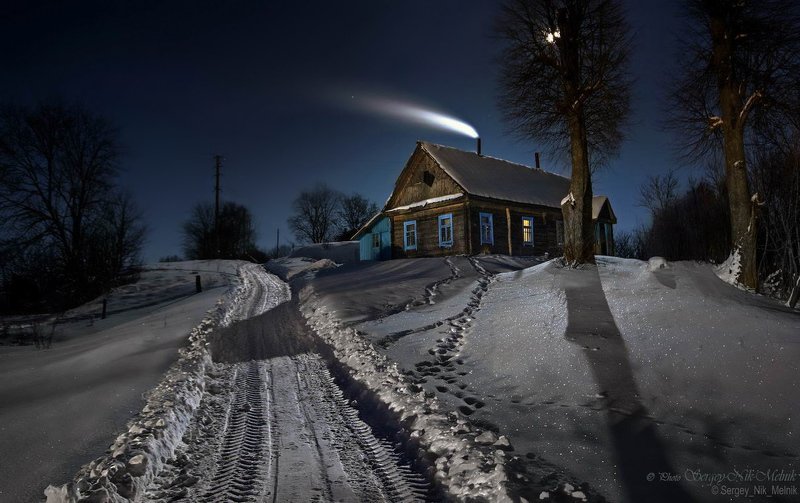 беларусь, звезды, зима, луна, мороз, ночь, снег, замок, гольшаны, вечера-на-хуторе, озерцо, логойск, дудутки Сельский пейзаж с кометой - второй эпизод фото превью