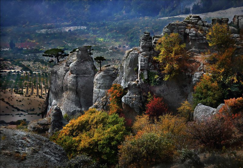 алушта, горы, демерджи, крым, симеиз, скалы, чатырдаг, панагия, зеленогорье, долинапривидений, каменные-монстры-крыма «Цветущая» Долина Привиденийphoto preview