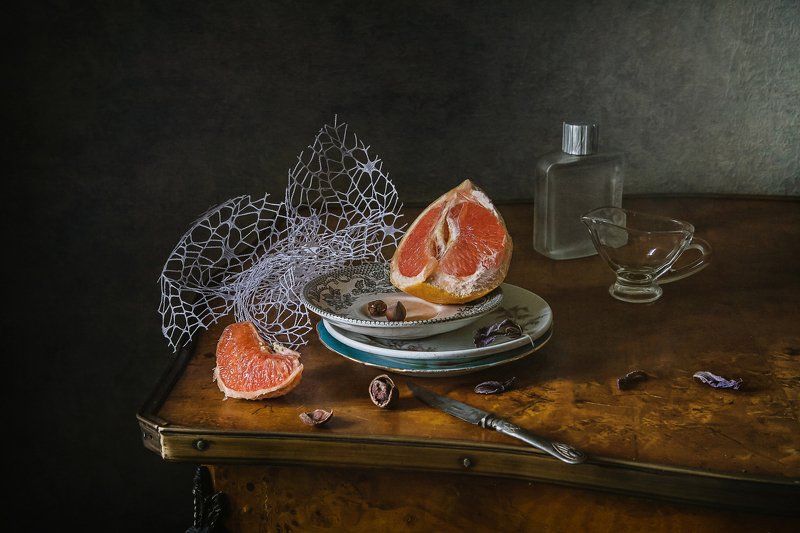 натюрморт, стекло, фарфор, грепфрут Про грейпфрутphoto preview