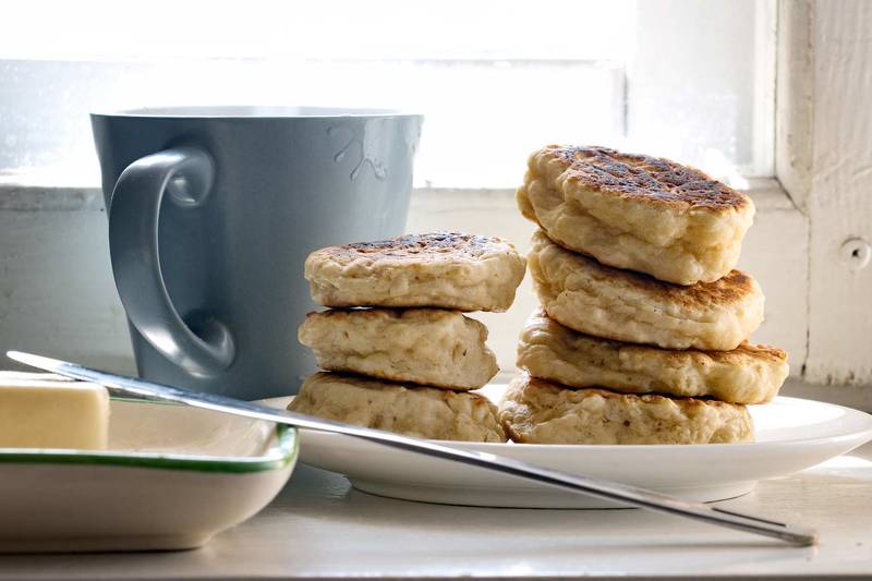 завтрак, блюдо, чашка, напиток, еда, оладушки, панкейки, масло, окно, кофе в чашке, кухня,  завтракphoto preview