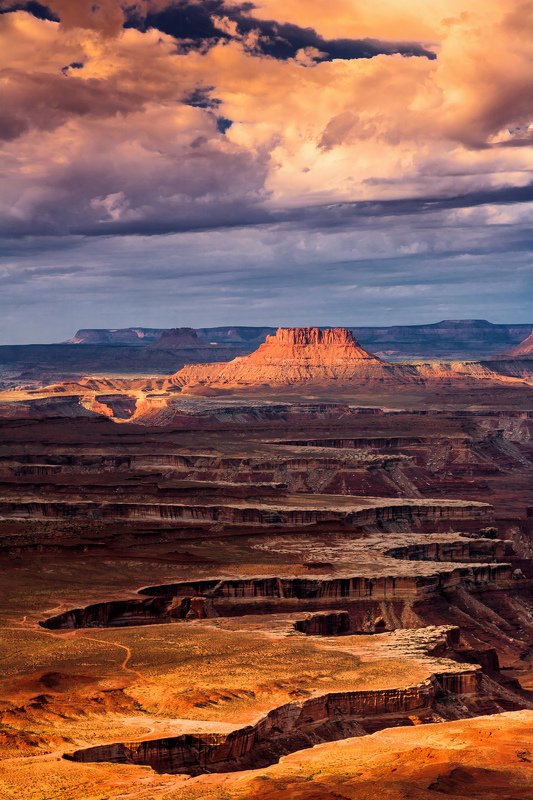 canyonlands,utah,national park, usa,green river Scars of the Earthphoto preview