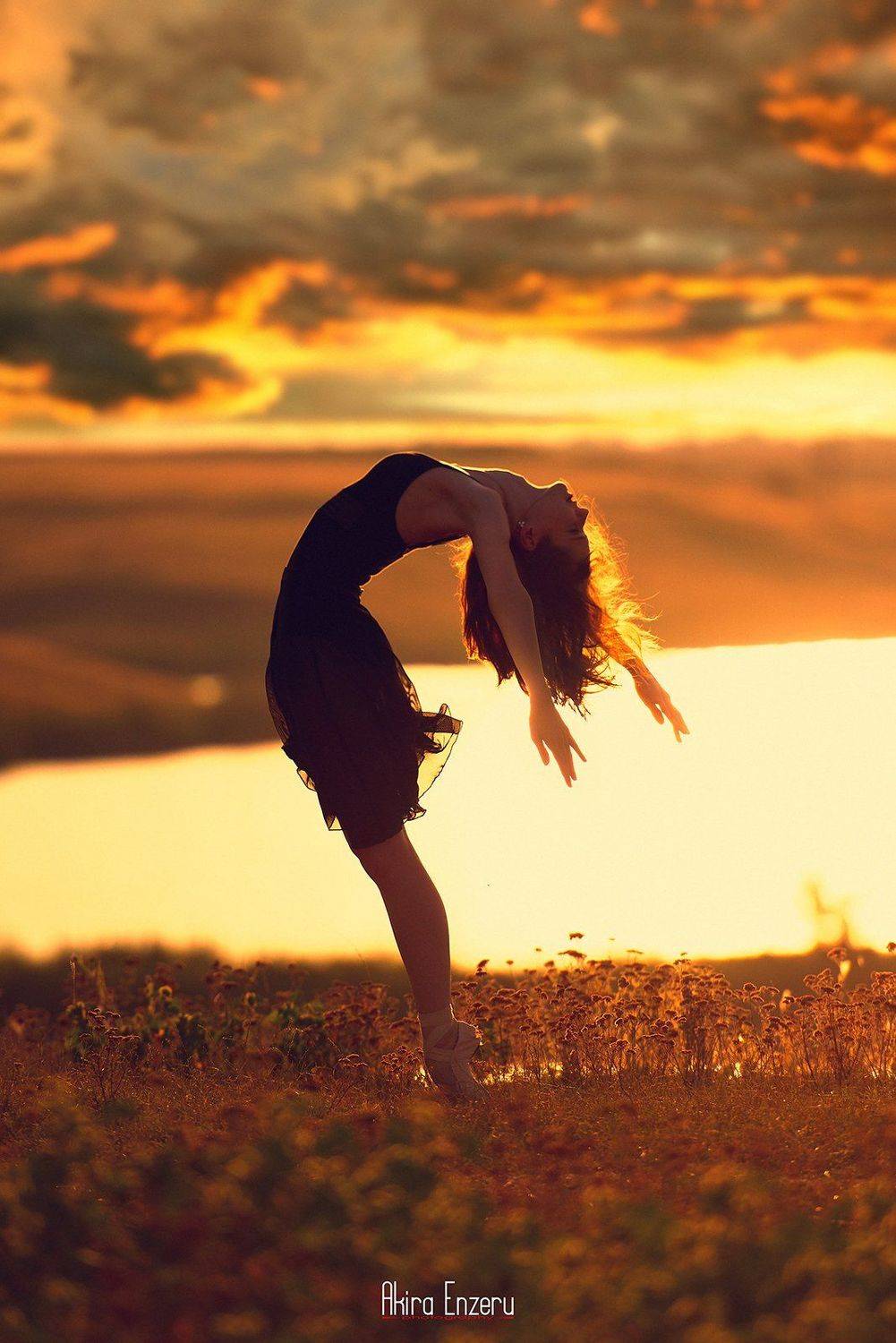 Летний Закат. Автор: Enzeru Akira ballet, ballerina, dance, Enzeru Akira