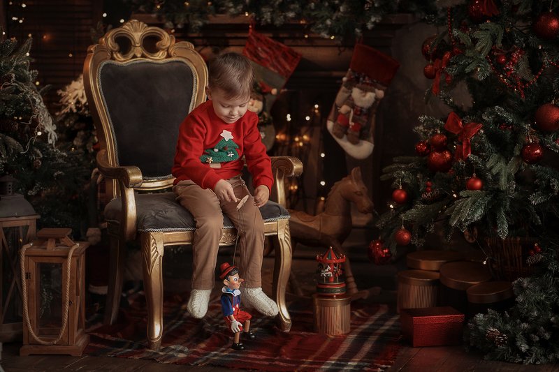 Детская фотография, новый год, семейная фотография, фотограф, Алматы, Казахстан, фотограф Алматы, семья, красиво, Алматы фотограф, awesome, amazing, kazakhstan, almaty, photographer,  beauty, постановочная фотография Любимая игрушкаphoto preview