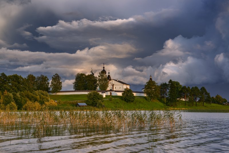 Иногда грозы проходят мимо...photo preview