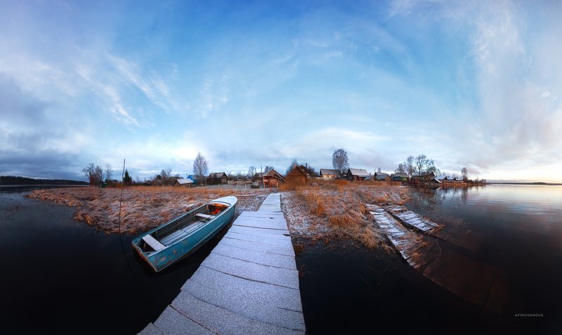 утро рассвет облака берег лодка ###photo preview
