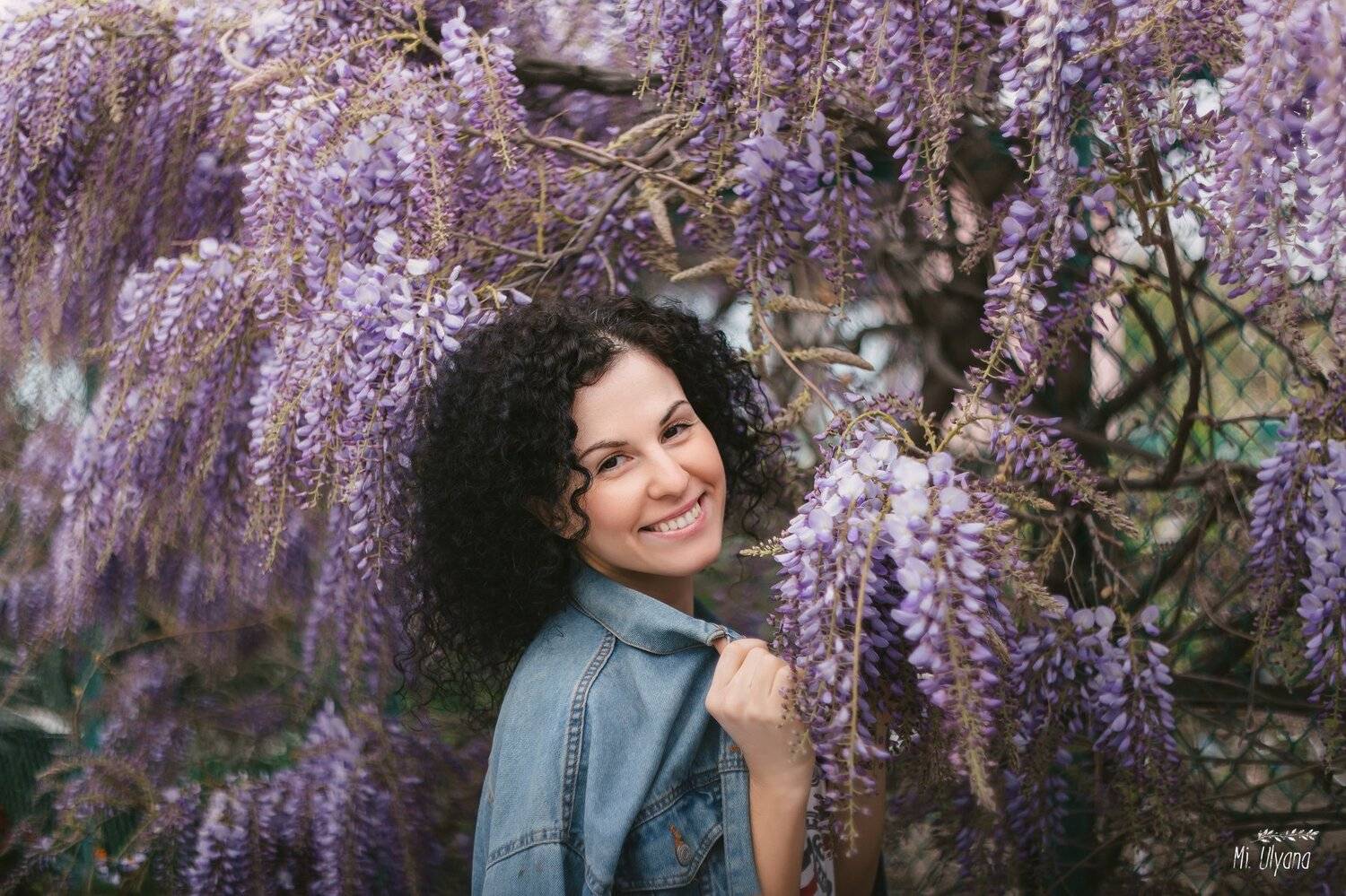 Юля. Автор: Ульяна Буканова (Мизинова) , Ульяна Буканова (Мизинова)