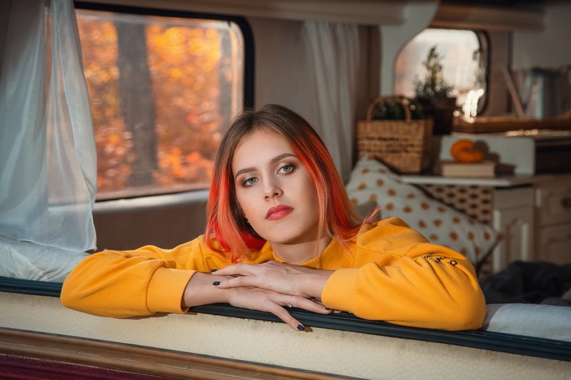 Девушка портрет природа осень Викторияphoto preview