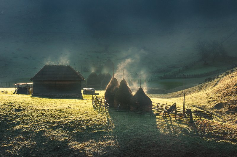 Сказочное утро в Румынии...photo preview