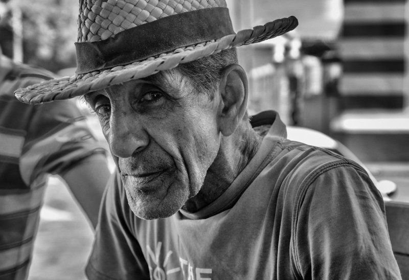 Street portraitphoto preview