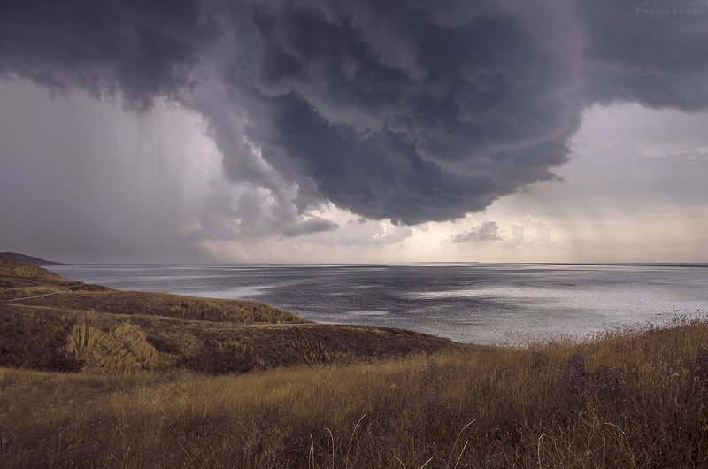 небо, туча, море Незадолго до...photo preview