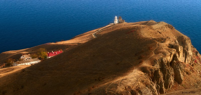 крым, меганом, маяк, море, панорама, фототур, осень, скалы, настроение, пейзаж. Маячнаяphoto preview