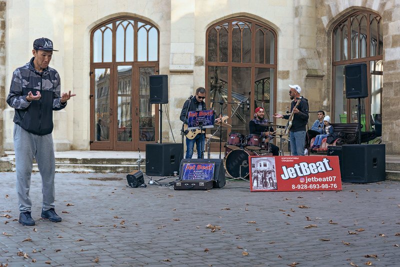 уличная зарисовкаphoto preview