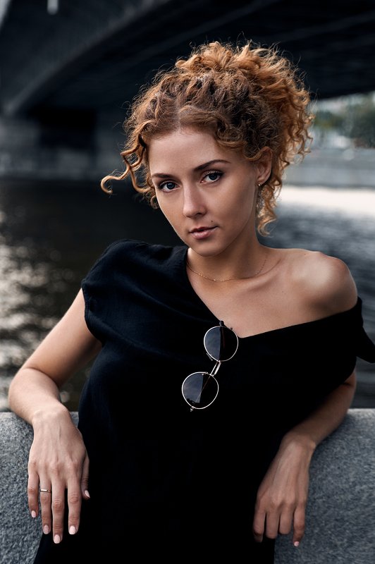 #актриса #actress #портрет #модель #models #фотосессия #фотограф #максимкоротовских #москва #россия #nikon Я бессовестно спокойна.photo preview