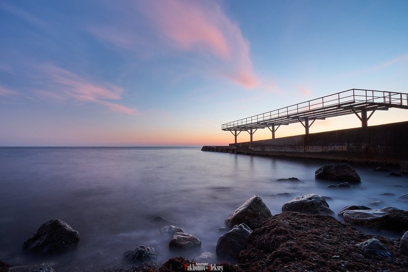 dawn, crimea,russia, sun, flare, outdoor, travel, color, nature, landscape, рассвет, крым, россия, пейзаж, цвет, путешествия, природа, water, pier, blue, sea, sudak, вода, море, судак Lonely pierphoto preview