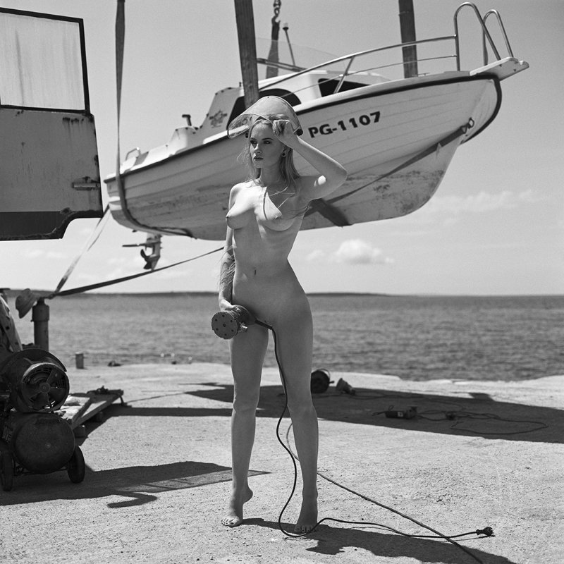akt, nude, analog, women, topless, fineart, hasselblad, bw, 6x6, plenerywchorwacji, croatia, Olaphoto preview