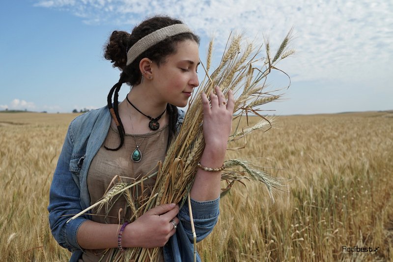 Love mother earthphoto preview