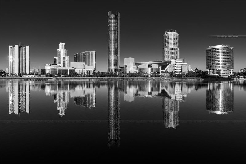 екатеринбург, россия, сити, небоскреб, артем мирный, artyom mirniy, арт, вода, река, длинная, выдержка, ekaterinburg city, russia, long exposure, scyscrapper, отражение, Екатеринбург-Сити фото превью