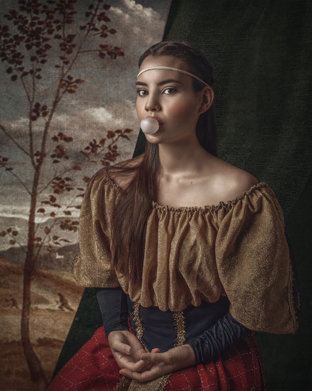 girl whit bubble gumphoto preview