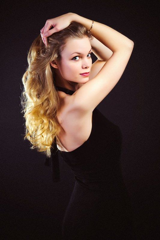 Ксюшаphoto preview