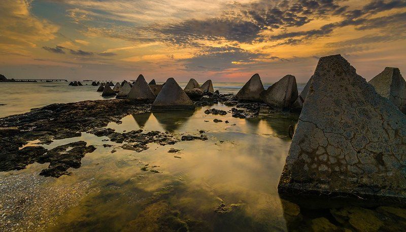 Sea Pyramidsphoto preview